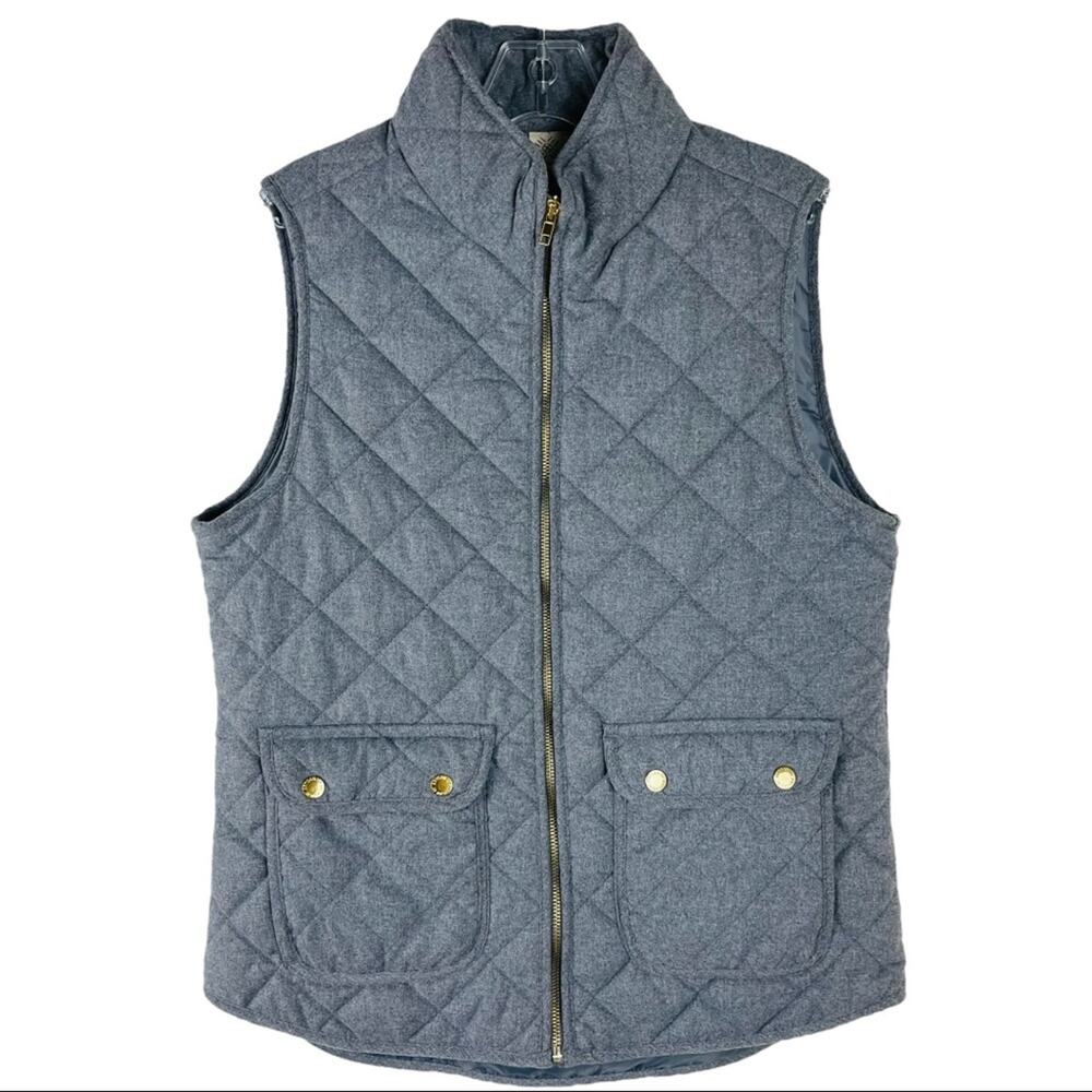 Artisan NY grey quilted pocket full zip high neck outdoor vest medium